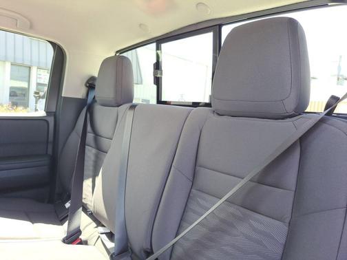 Glacier White 2026 Nissan Frontier S