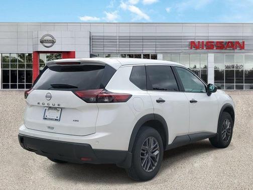 2025 Nissan Rogue S