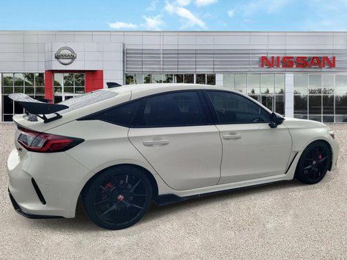 Championship White 2024 Honda Civic Type R