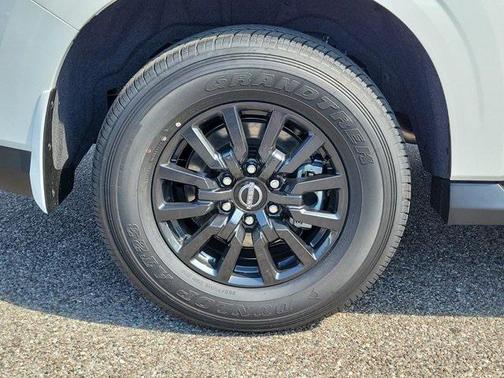 2025 Nissan Armada SV 2WD
