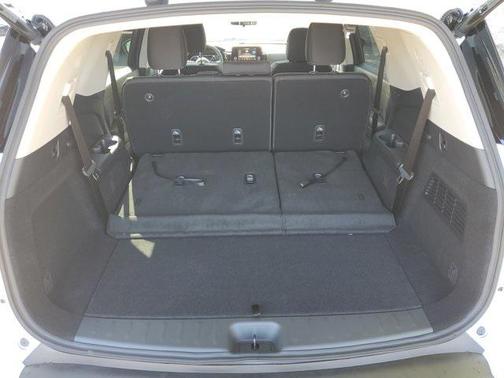 2025 Nissan Pathfinder SV FWD