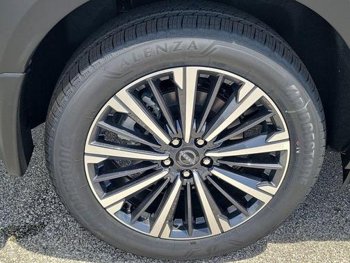 Boulder Gray Pearl 2026 Nissan Pathfinder Platinum