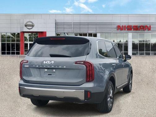 2025 Kia Telluride LX