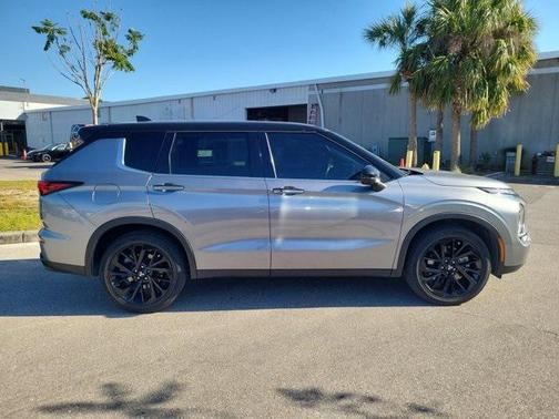 2023 Mitsubishi Outlander SEL Black Edition 2WD