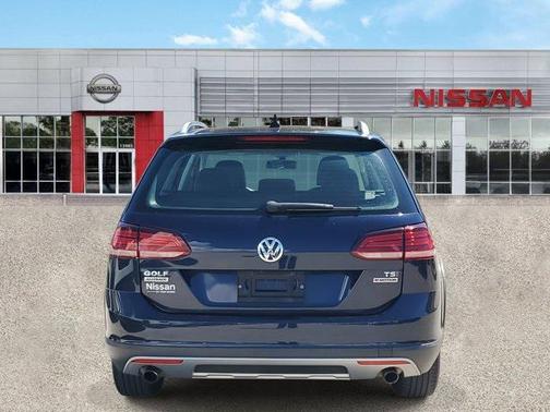 2018 Volkswagen Golf Alltrack TSI SE