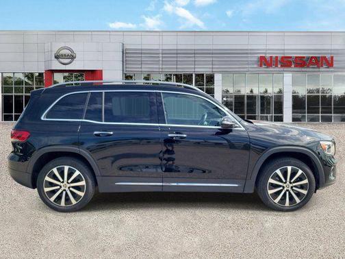 Night Black 2022 Mercedes-Benz GLB 250 Base