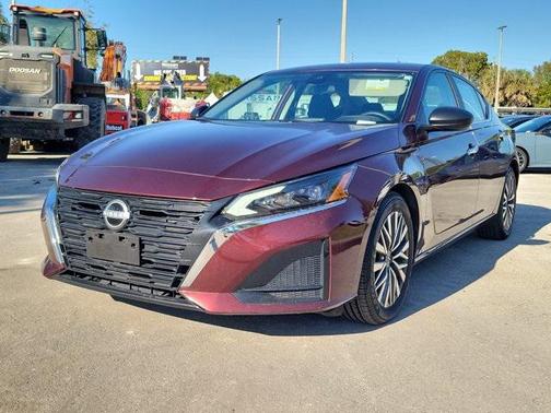 2025 Nissan Altima 2.5 SV