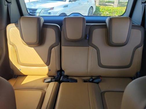 2025 Nissan Armada SL 2WD