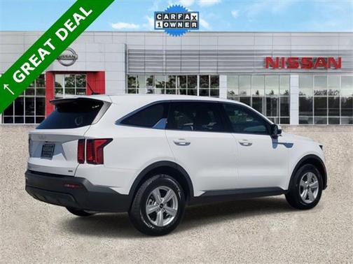 2023 Kia Sorento LX