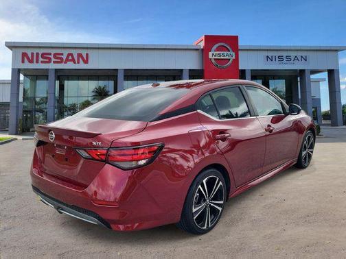 Scarlet Ember Tintcoat 2023 Nissan Sentra SR