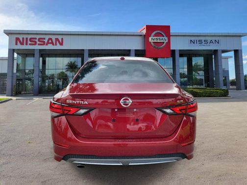 Scarlet Ember Tintcoat 2023 Nissan Sentra SR