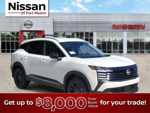 Aspen White Tricoat 2026 Nissan Kicks SR
