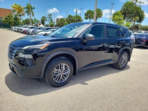 Super Black 2024 Nissan Rogue S