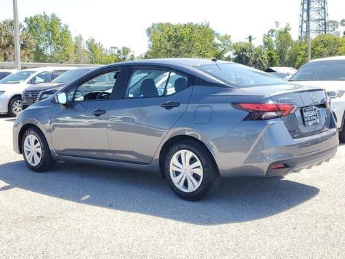 2024 Nissan Versa 1.6 S