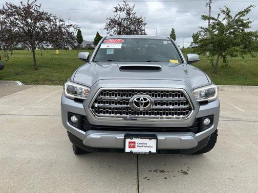 2017 Toyota Tacoma TRD Sport