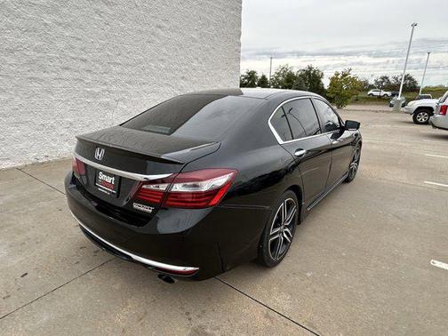 2017 Honda Accord Sport SE