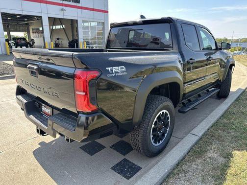 2025 Toyota Tacoma TRD Off-Road