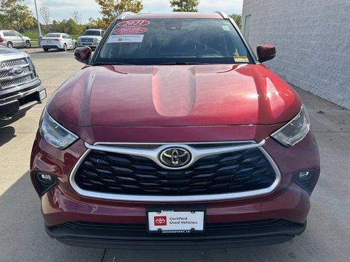 2021 Toyota Highlander XLE