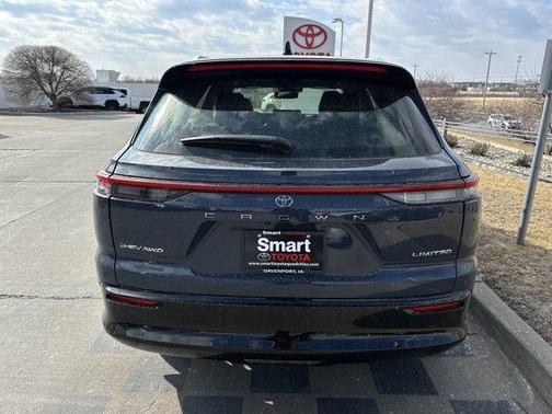 2026 Toyota Crown Signia Limited