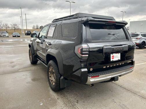 2025 Toyota 4Runner Hybrid Trailhunter