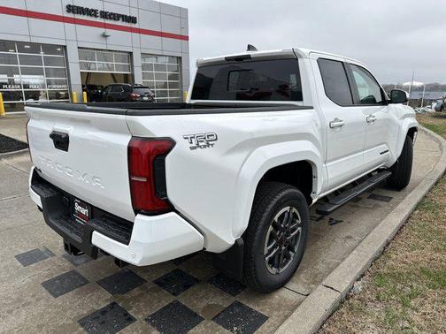2025 Toyota Tacoma TRD Sport