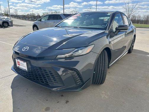 Underground 2025 Toyota Camry SE