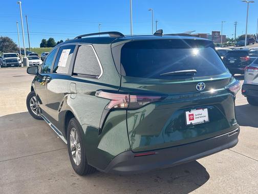 Cypress 2024 Toyota Sienna XLE