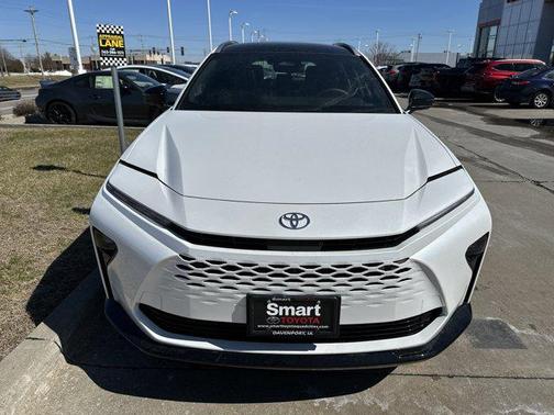 2026 Toyota Crown Signia XLE