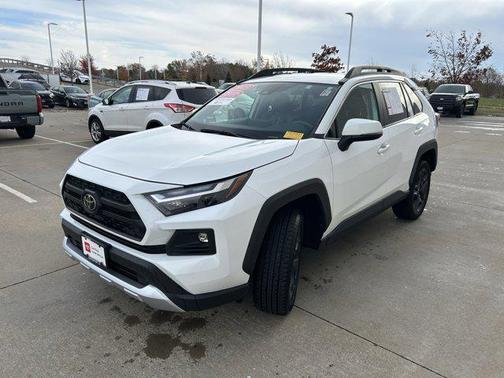 2023 Toyota RAV4 Adventure