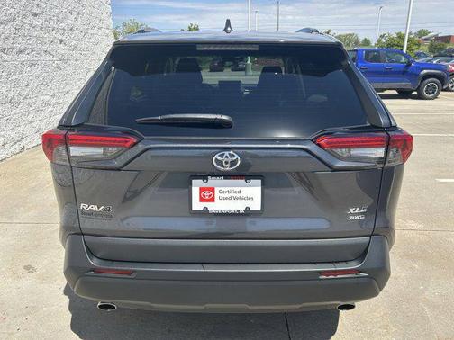Magnetic Gray Metallic 2022 Toyota RAV4 XLE