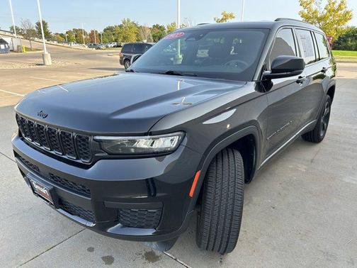 2022 Jeep Grand Cherokee L Altitude