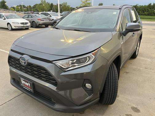 Magnetic Gray Metallic 2021 Toyota RAV4 Hybrid XLE Premium