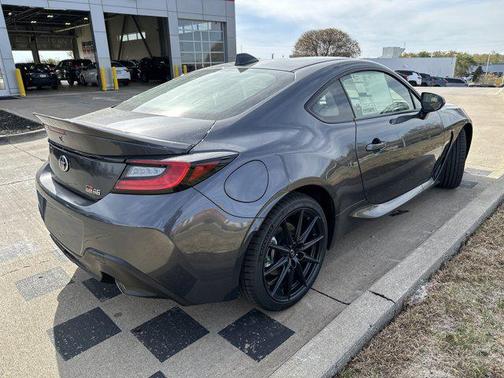 2025 Toyota GR86 Premium