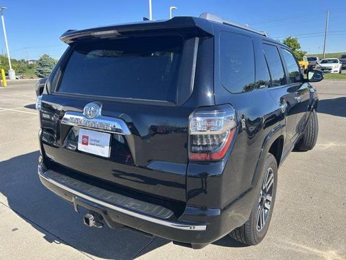 Midnight Black Metallic 2018 Toyota 4Runner Limited