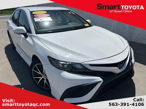 Ice 2023 Toyota Camry SE