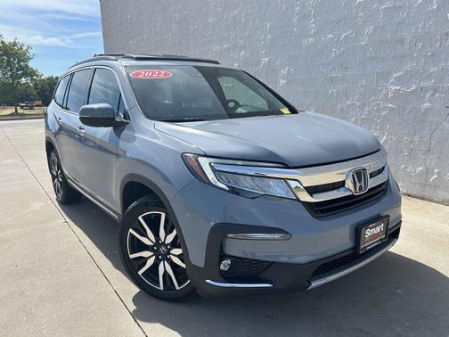 Blue 2022 Honda Pilot Elite