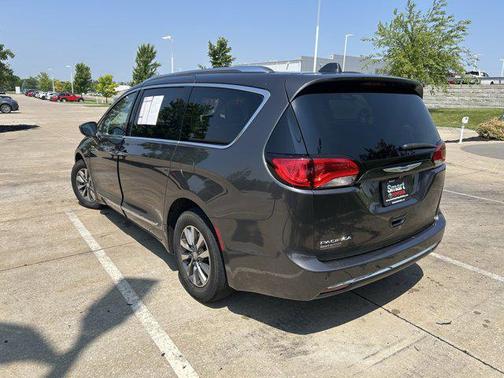 2019 Chrysler Pacifica Touring-L Plus
