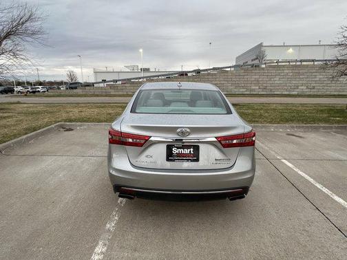 2016 Toyota Avalon Limited