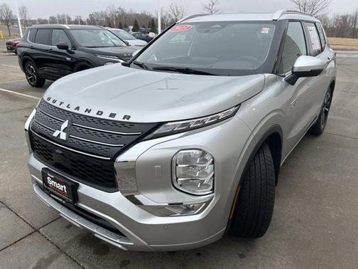 2023 Mitsubishi Outlander PHEV SEL