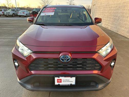 2022 Toyota RAV4 Hybrid XLE Premium