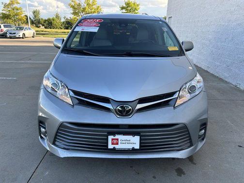 2018 Toyota Sienna XLE Premium
