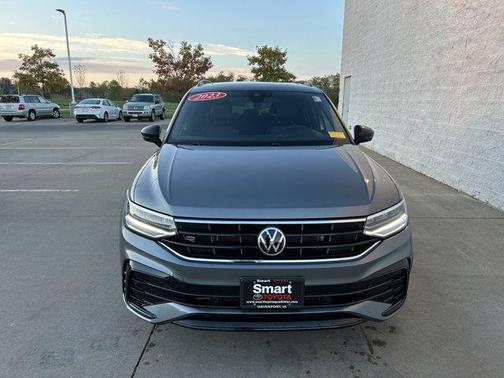 2023 Volkswagen Tiguan 2.0T SE R-Line Black