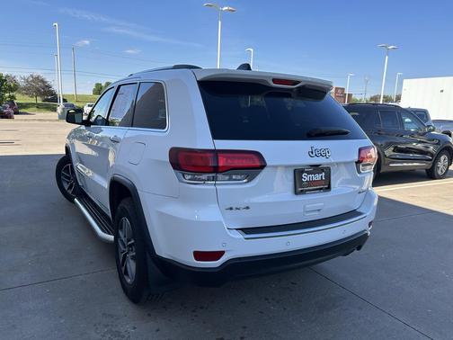 Bright White Clearcoat 2021 Jeep Grand Cherokee Limited