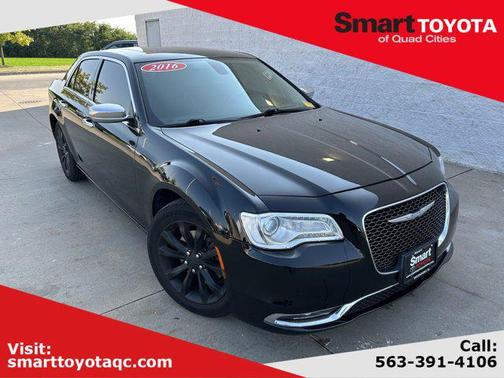 2016 Chrysler 300C Base