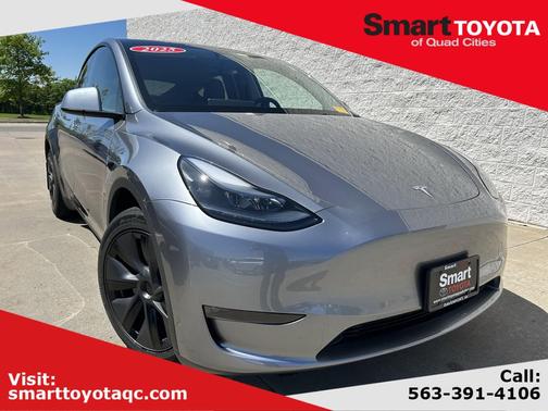 Silver 2025 Tesla Model Y Long Range