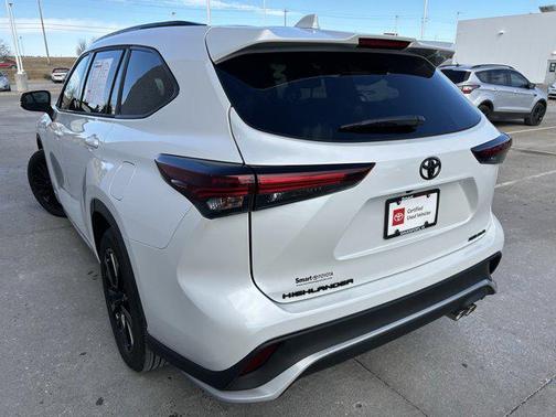 2024 Toyota Highlander XSE