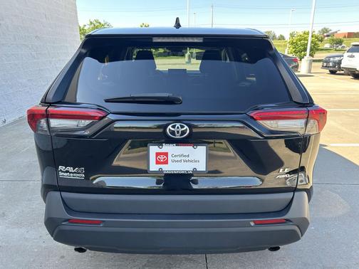 Midnight Black Metallic 2022 Toyota RAV4 LE