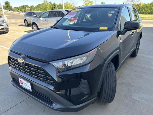 Midnight Black Metallic 2022 Toyota RAV4 LE