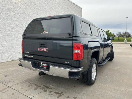 Dark Slate Metallic 2017 GMC Sierra 1500 SLE