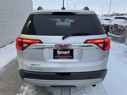 2018 GMC Acadia SLE-2